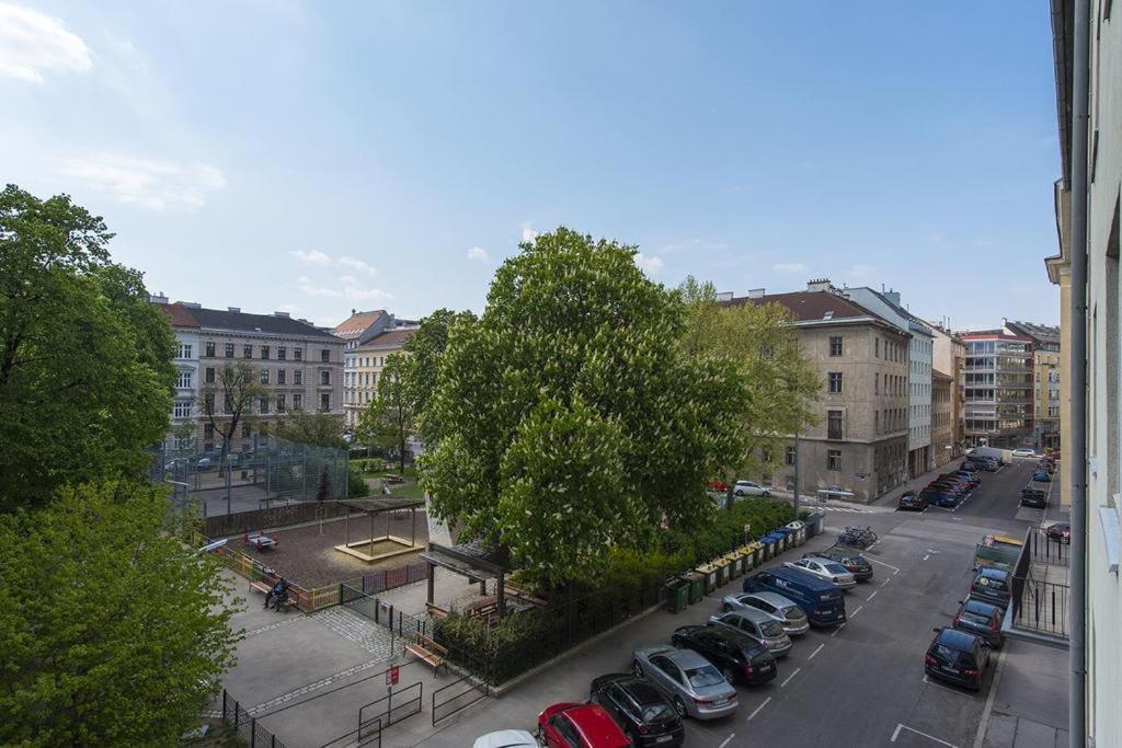 Sunny Apartment Vienna Exterior photo